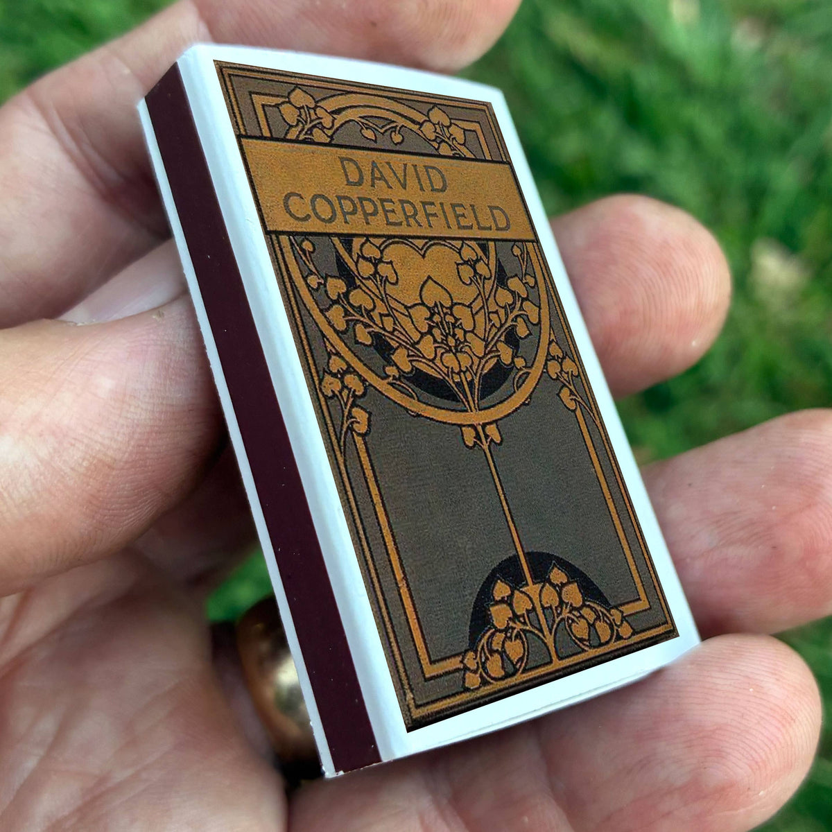 David Copperfield Dickens Matchbook, Classic Literature Collectible, Vintage Cover (15-20 Matches)