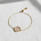 Dried Flower Disc Adjustable Slider Bracelet, Botanical Resin Jewelry, Nature Inspired Bracelet, Gift for Her