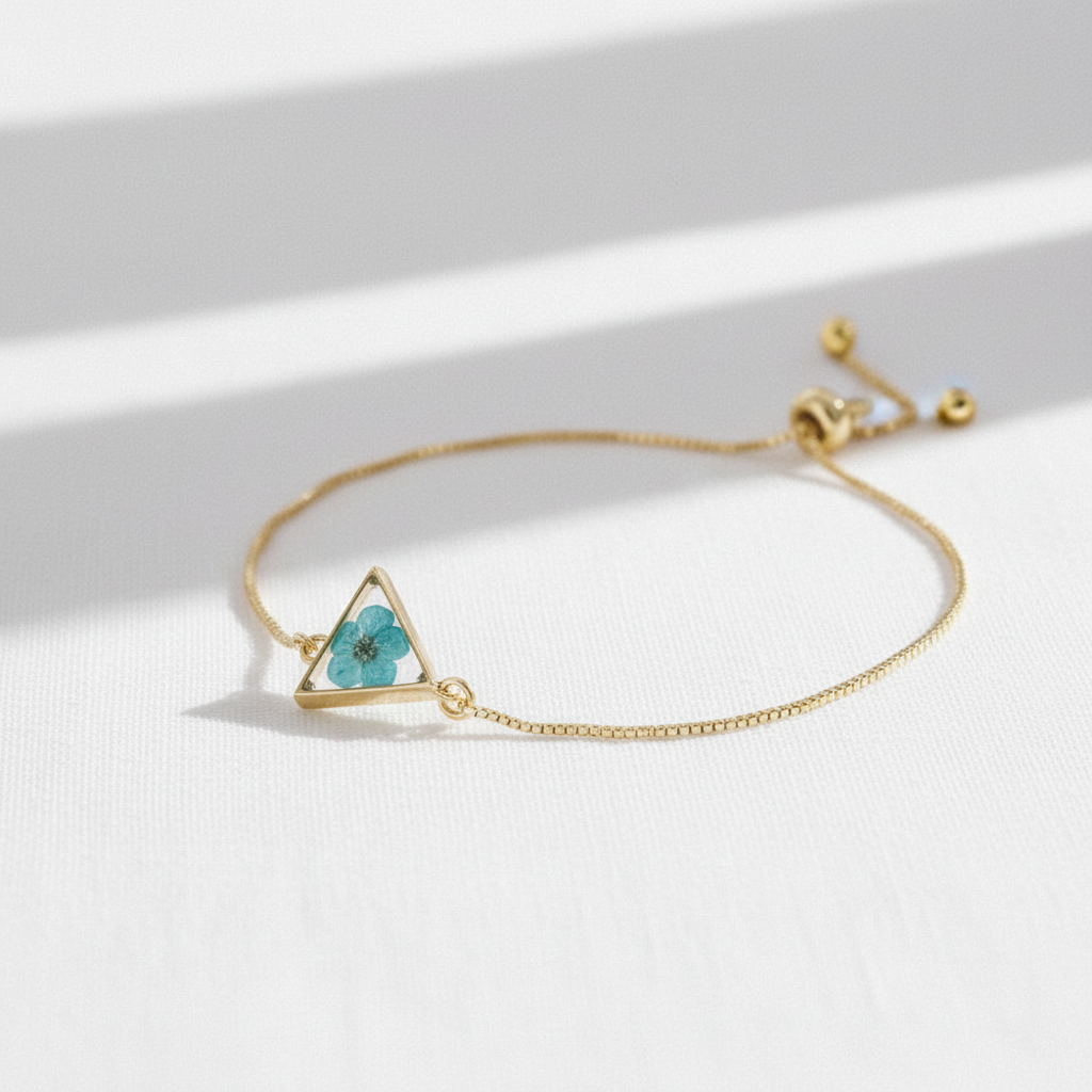 Star and Moon Botanical Slider Bracelet, Dried Flower Jewelry, Adjustable Celestial Nature Bracelet