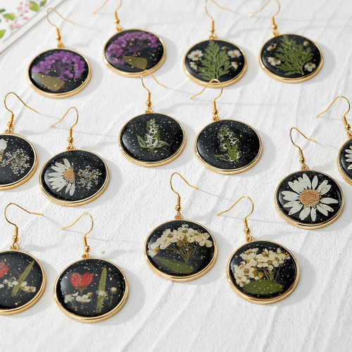 Black Round Preserved Dried Flower Drop Earrings, Botanical Earrings, Floral Jewelry, Gift for Her