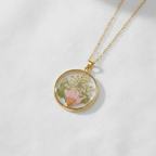 Real Dried Flower Disc Necklace, Botanical Resin Pendant Jewelry, Nature Inspired Gift for Her
