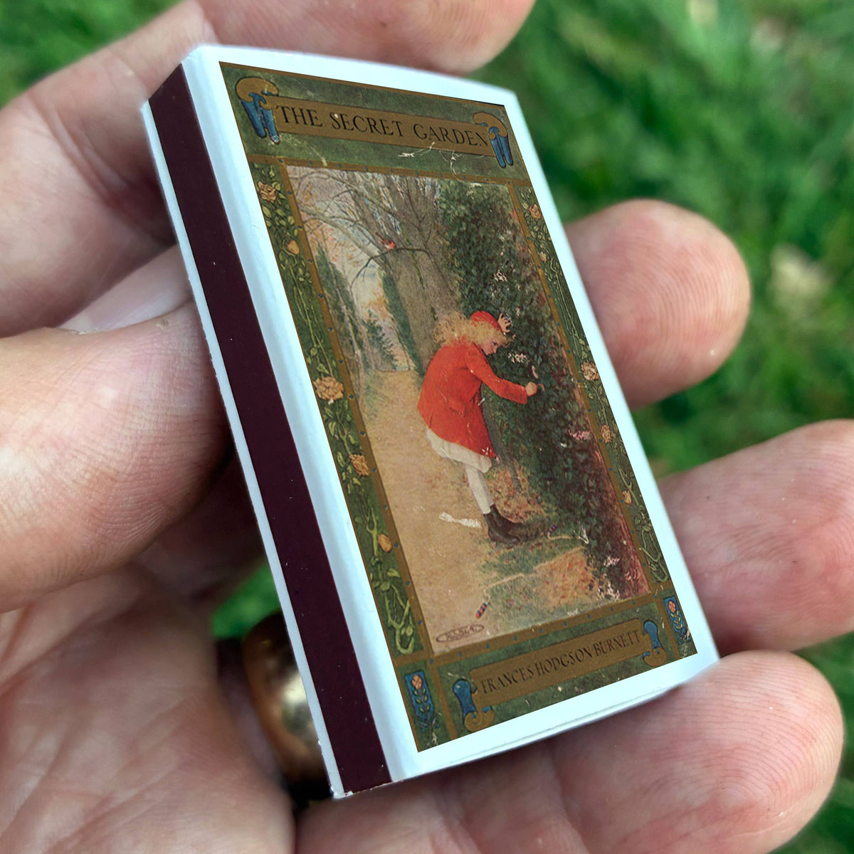 The Secret Garden Matchbox – Frances Hodgson Burnett Literary Matches, Bookish Gift
