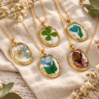 Preserved Botanical Oval Necklace, Real Dried Flower Resin Pendant, Nature Inspired Floral Jewelry, Gift for Her