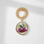 Colorful Preserved Daisy Pendant Necklace, Real Dried Flower Resin Jewelry, Botanical Nature Inspired Gift for Her