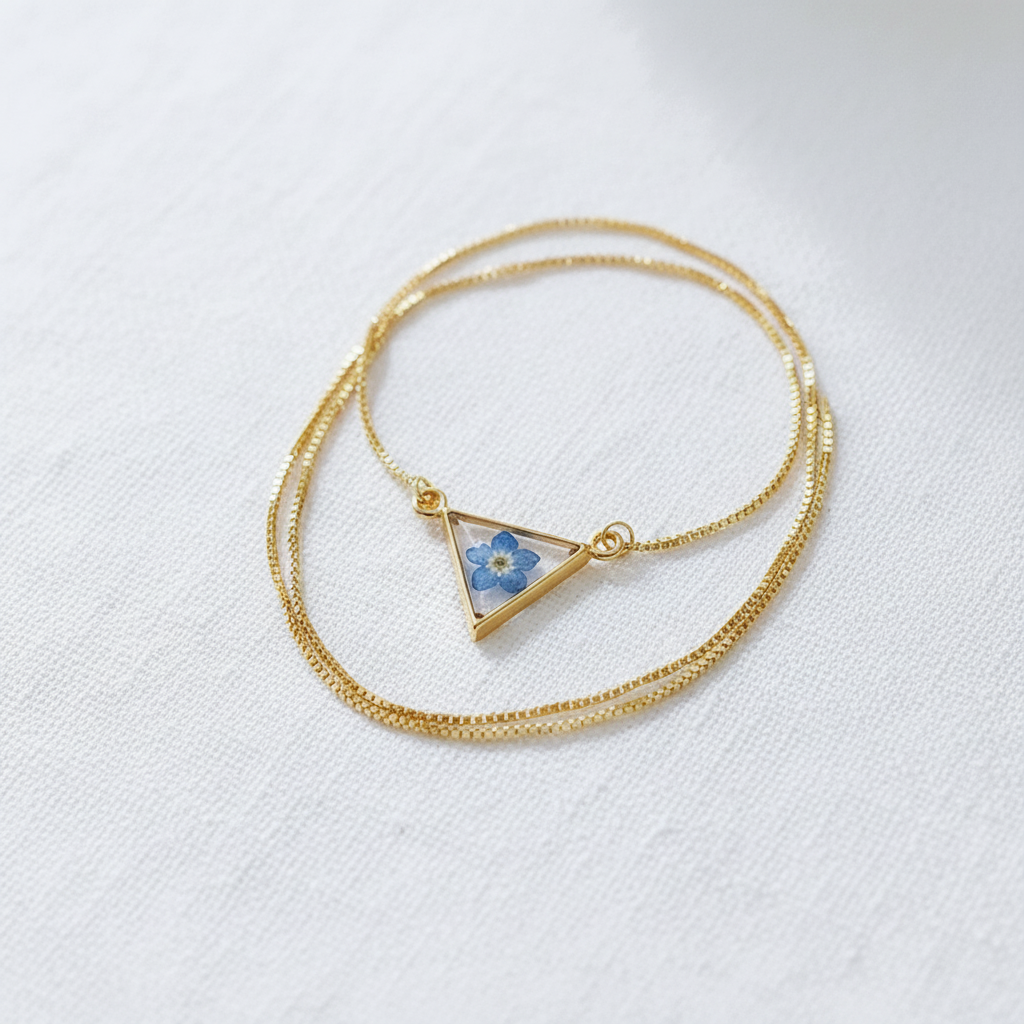 Encased Forget-Me-Not Adjustable Slider Bracelet, Floral Resin Jewelry, Botanical Gift for Her