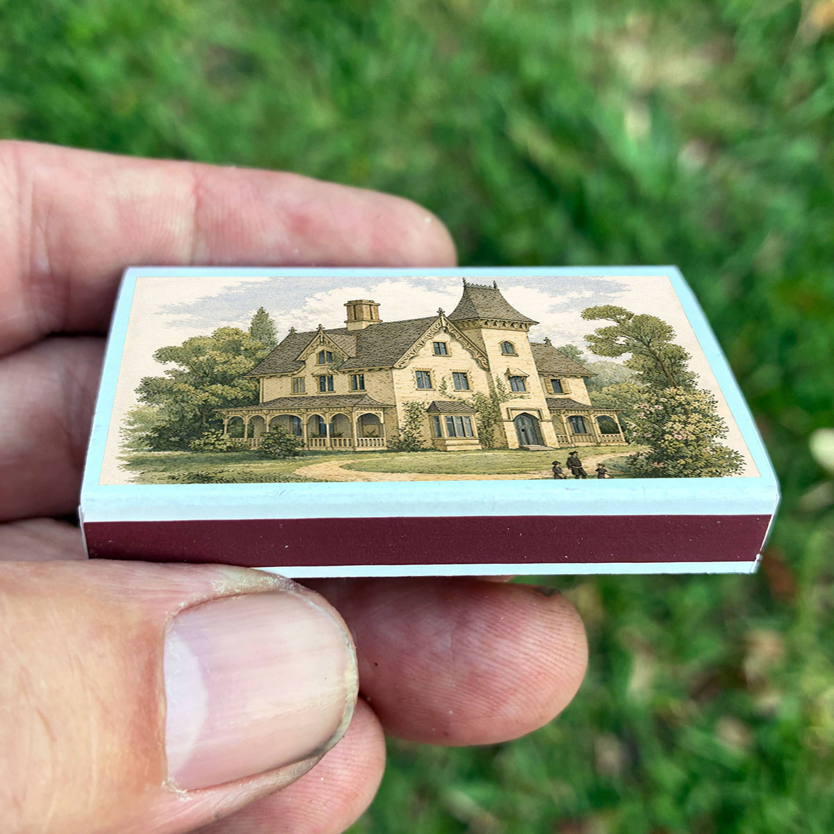Victorian Home Matchbox | Decorative Matches for Candles & Incense | Vintage Home Decor Accessory