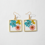 Clear Encased Botanical Geometric Drop Earrings, Real Dried Flower Resin Jewelry, Nature Inspired Gift for Her