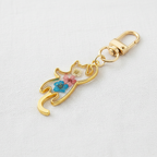 Cat Shaped Botanical Keychain, Preserved Floral Resin Charm, Nature Inspired Gift for Cat Lovers